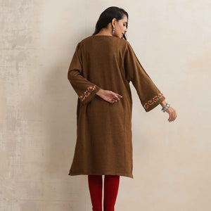trueBrowns Brown Kashmiri Floral Embroidered Woollen Phiran Kurta