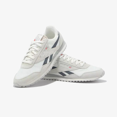 Reebok | CLASSIC AZ { WHITE
