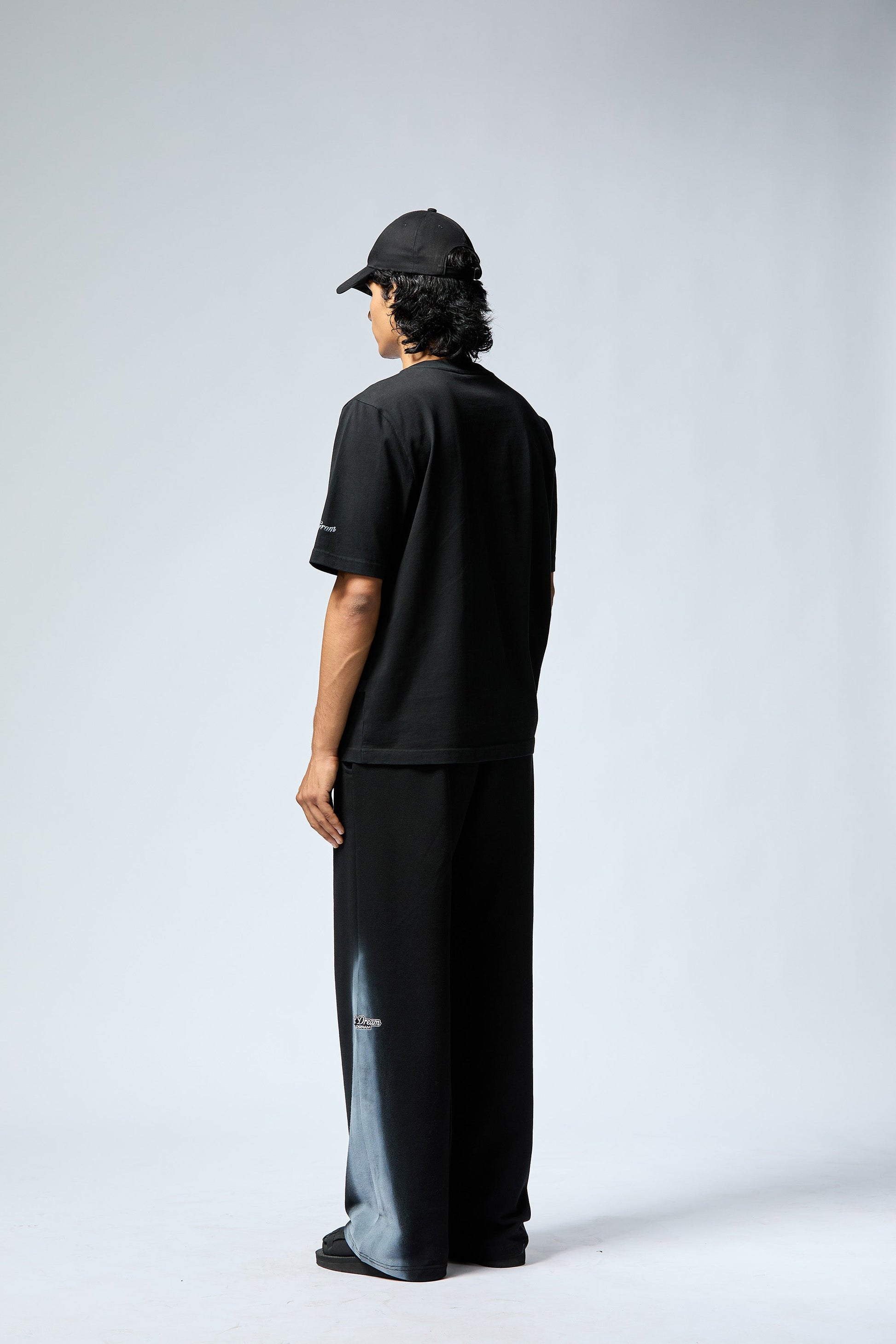 'POST  DREAM' T-SHIRT