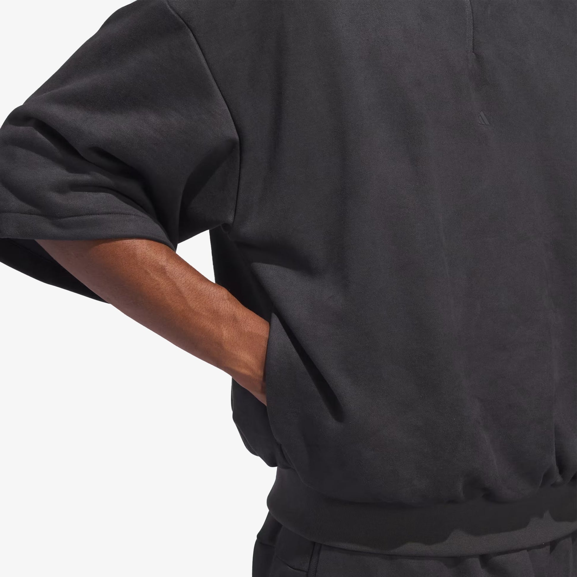 Adidas Originals | BASKETBALL SUEDED 3/4 HALF-ZIP SWEATSHIRT  { CARBON
