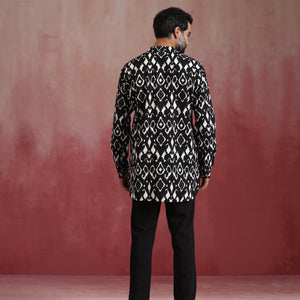 trueBrowns Men's Black Ikat Co-ord Set