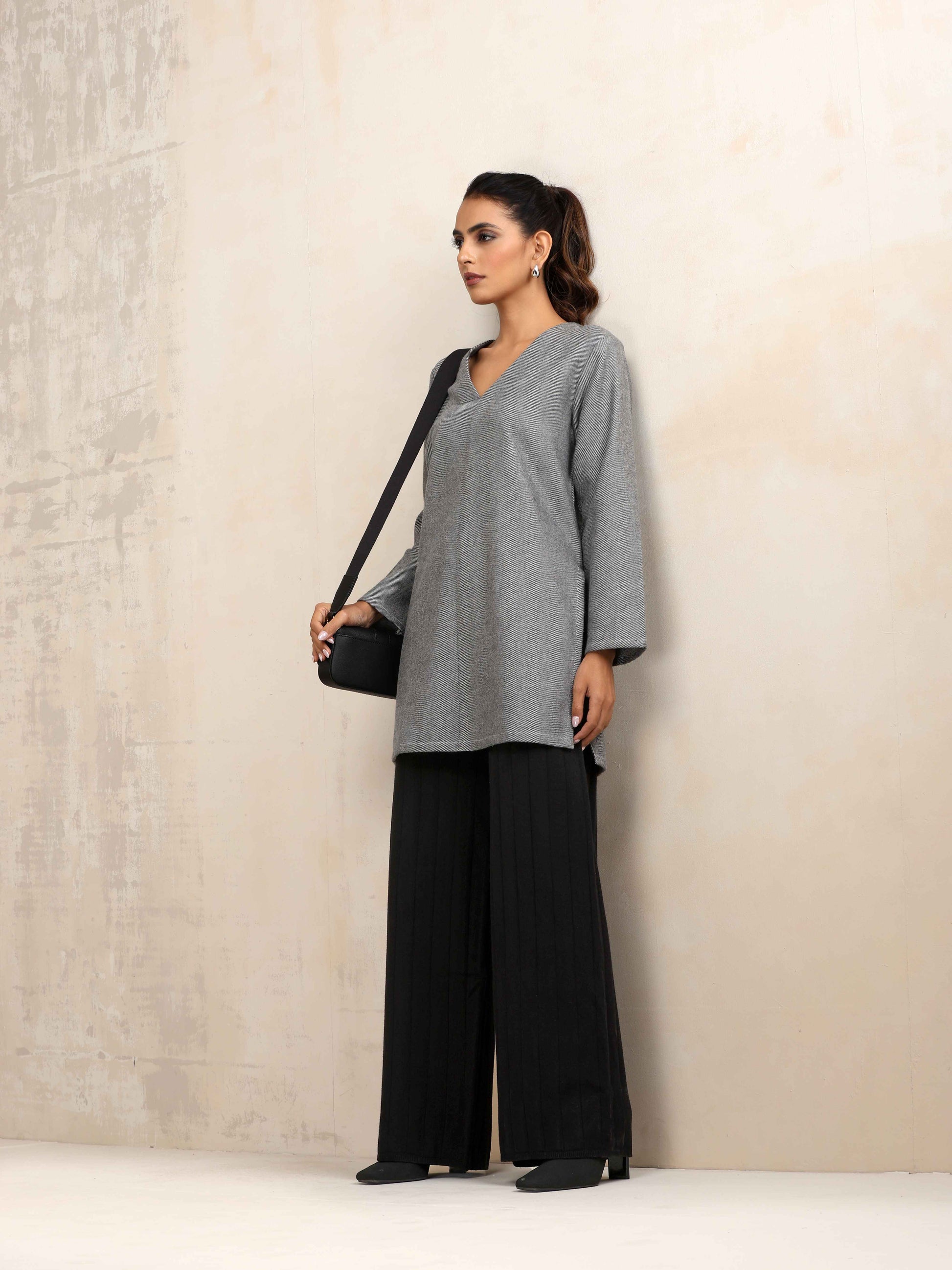 trueBrowns Grey Woollen High Slit Kurta