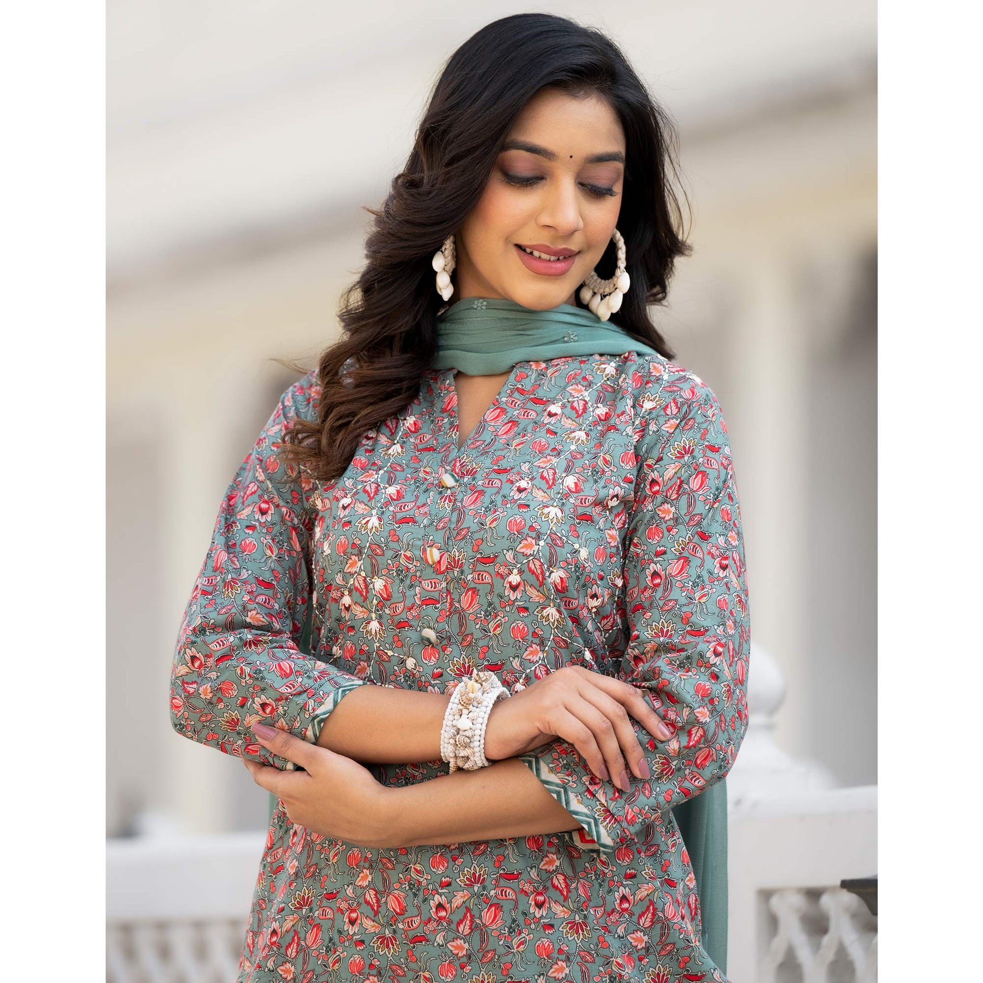 green-floral-printed-pure-cotton-straight-salwar-suit