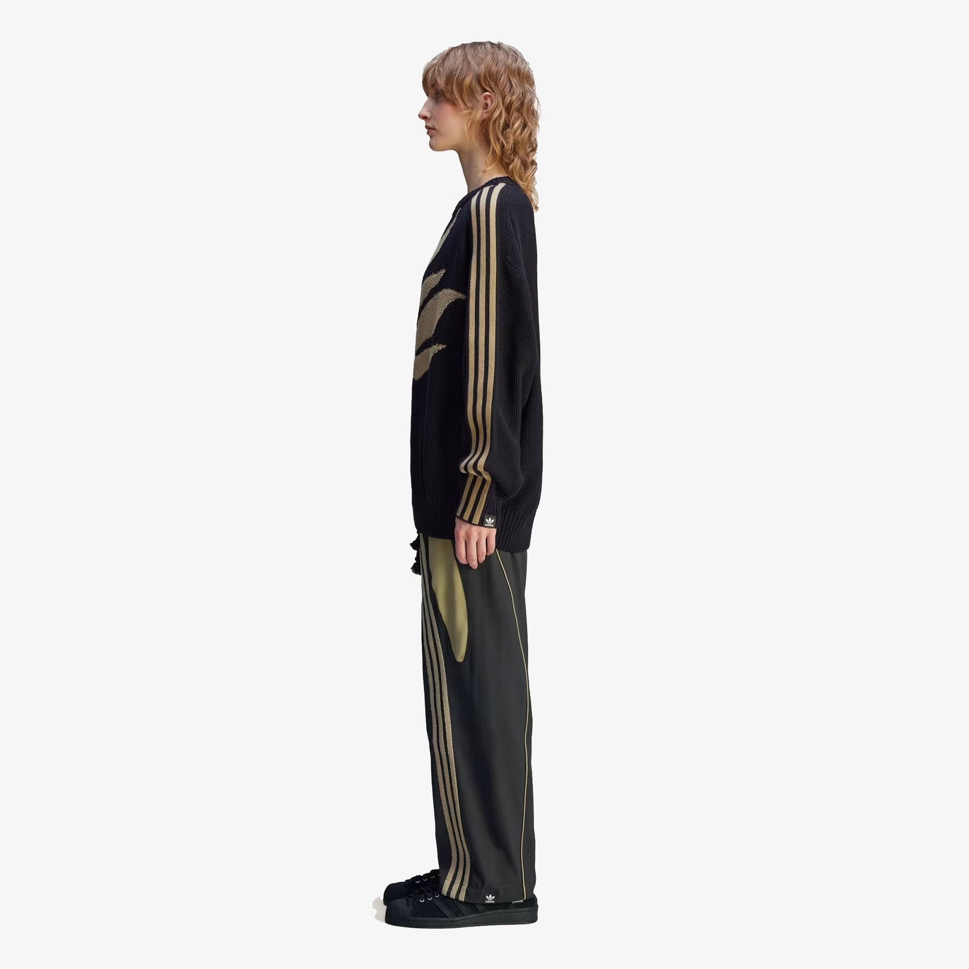 Adidas Originals | SONG FOR THE MUTE SPRING WOVEN PANTS { BLACK