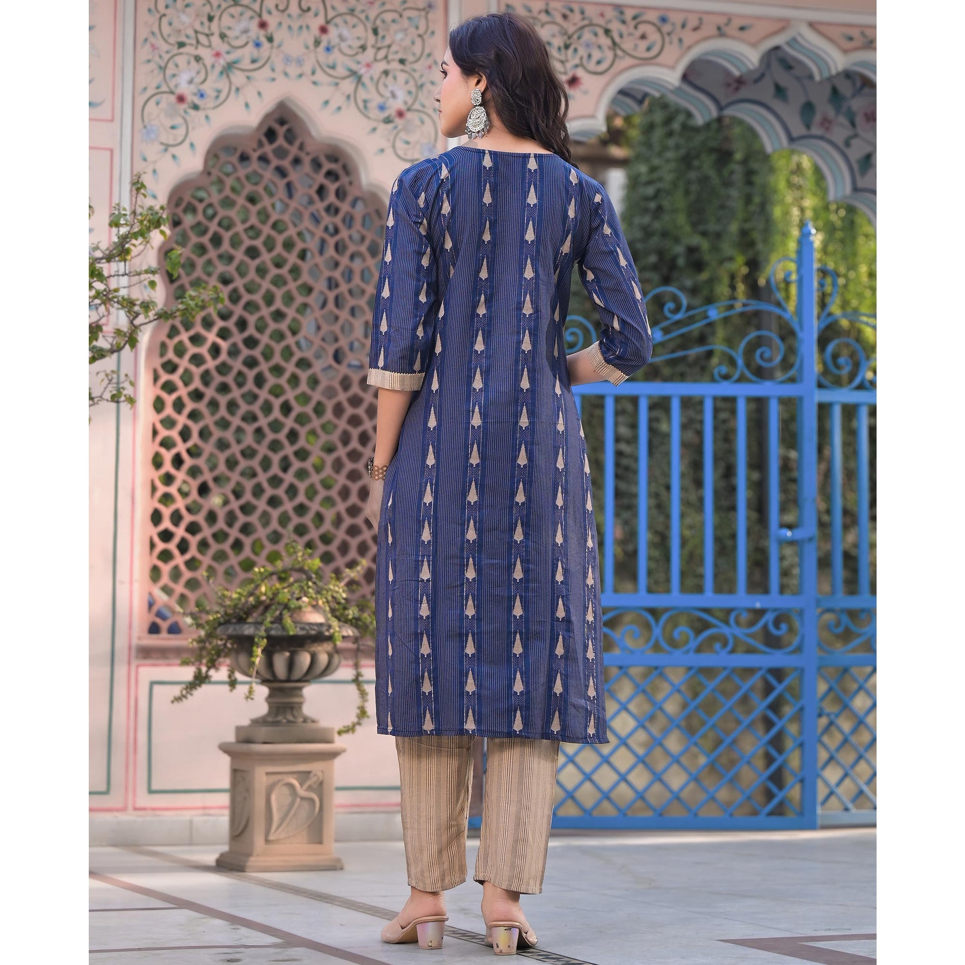 Blue Woven Pure Cotton Straight Salwar Suit