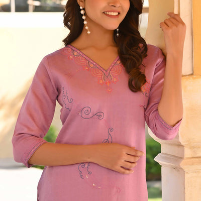 Lavender Floral Embroidered Rayon Straight Kurti