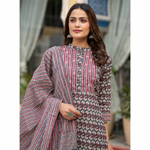 grey-floral-printed-pure-cotton-straight-salwar-suit