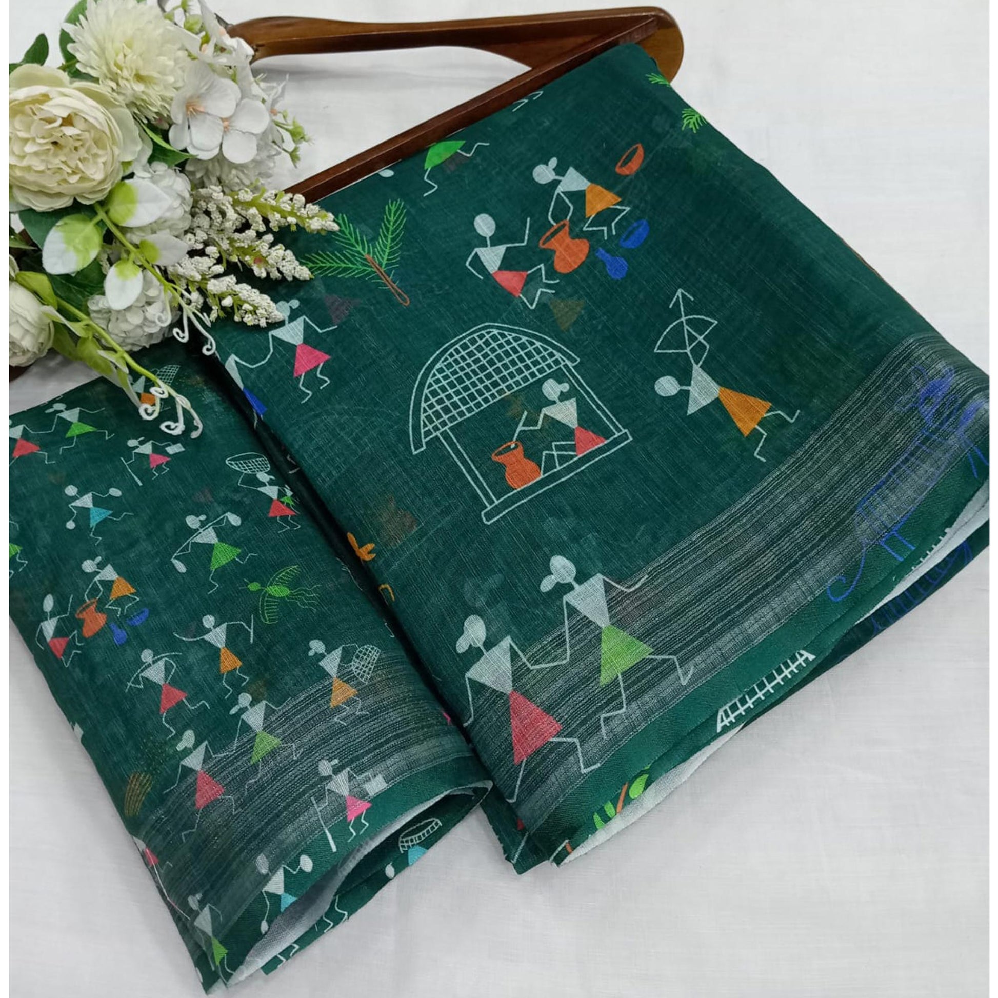 green-digital-printed-linen-saree-4