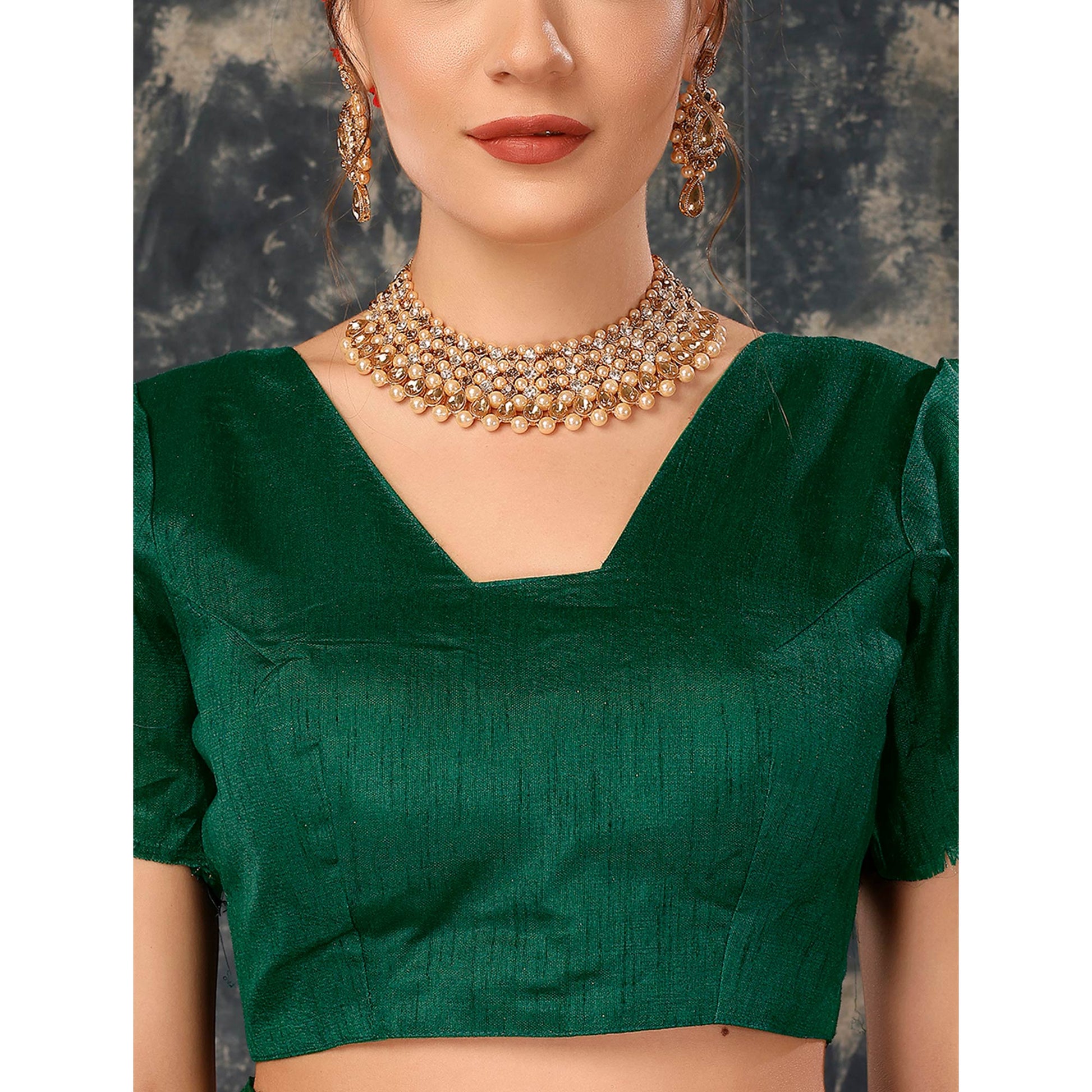 green-floral-foil-printed-vichitra-silk-saree-with-lace-border