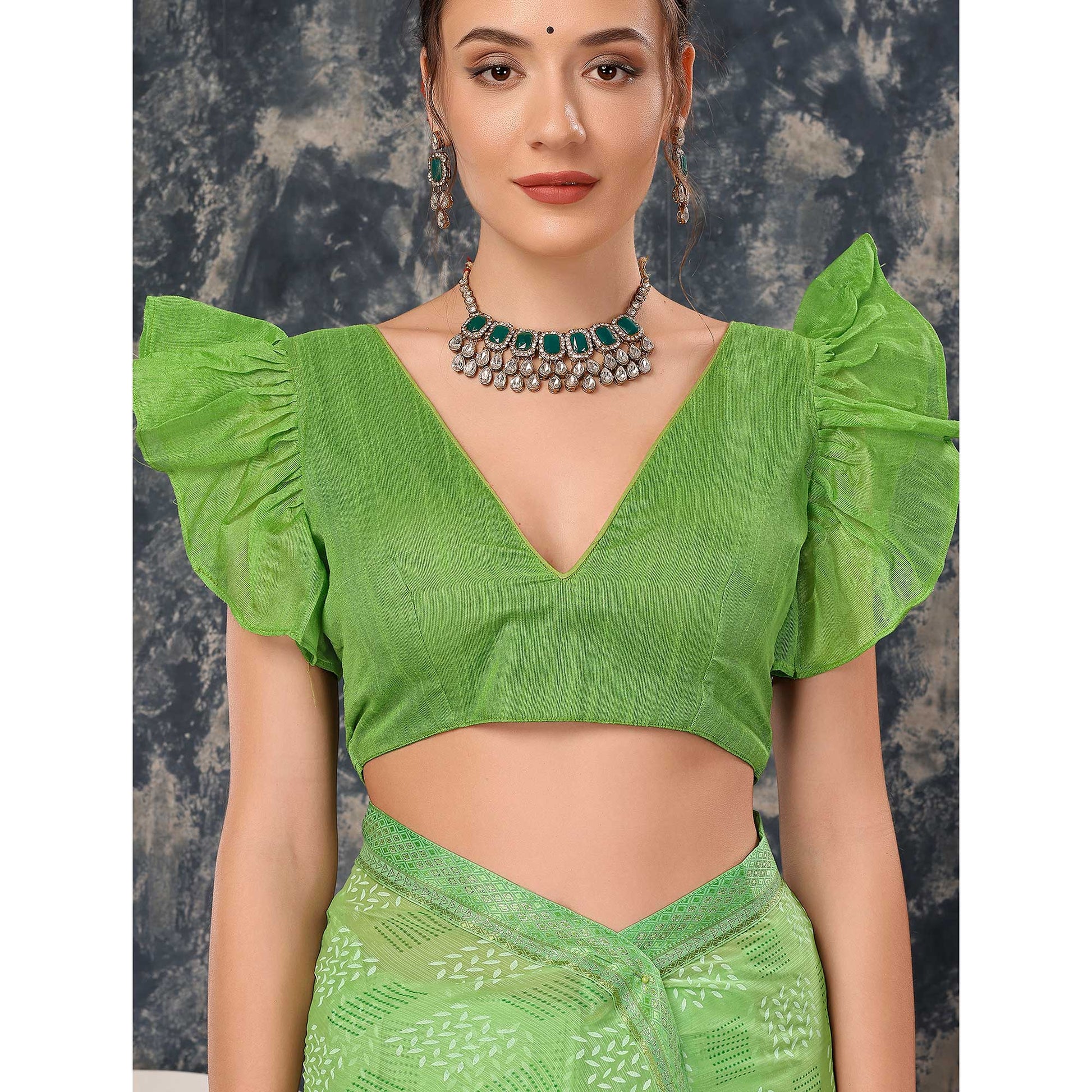 green-printed-chiffon-saree-with-lace-border-4