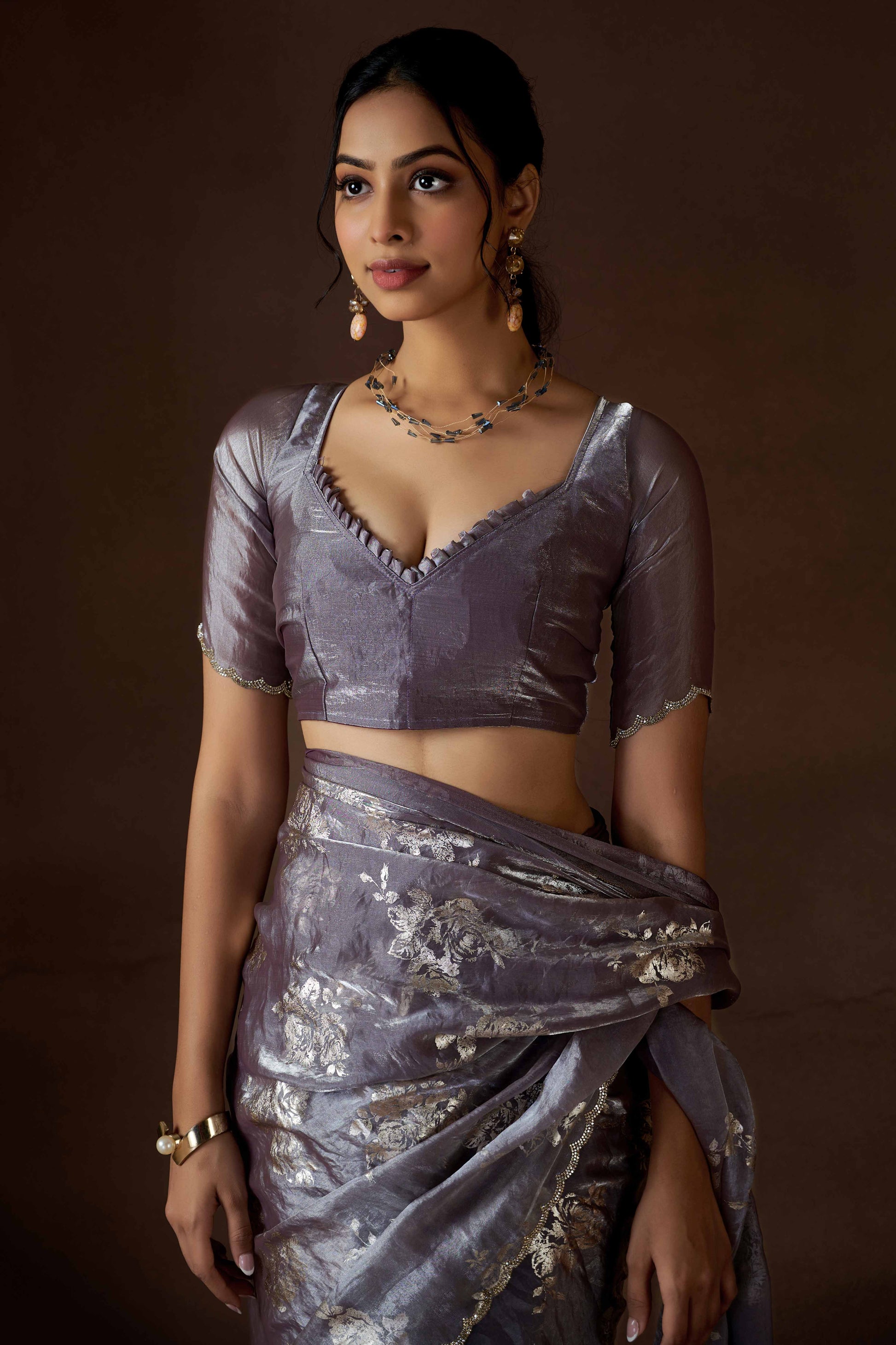 grey-floral-foil-printed-satin-silk-saree-with-zarkan-border-4