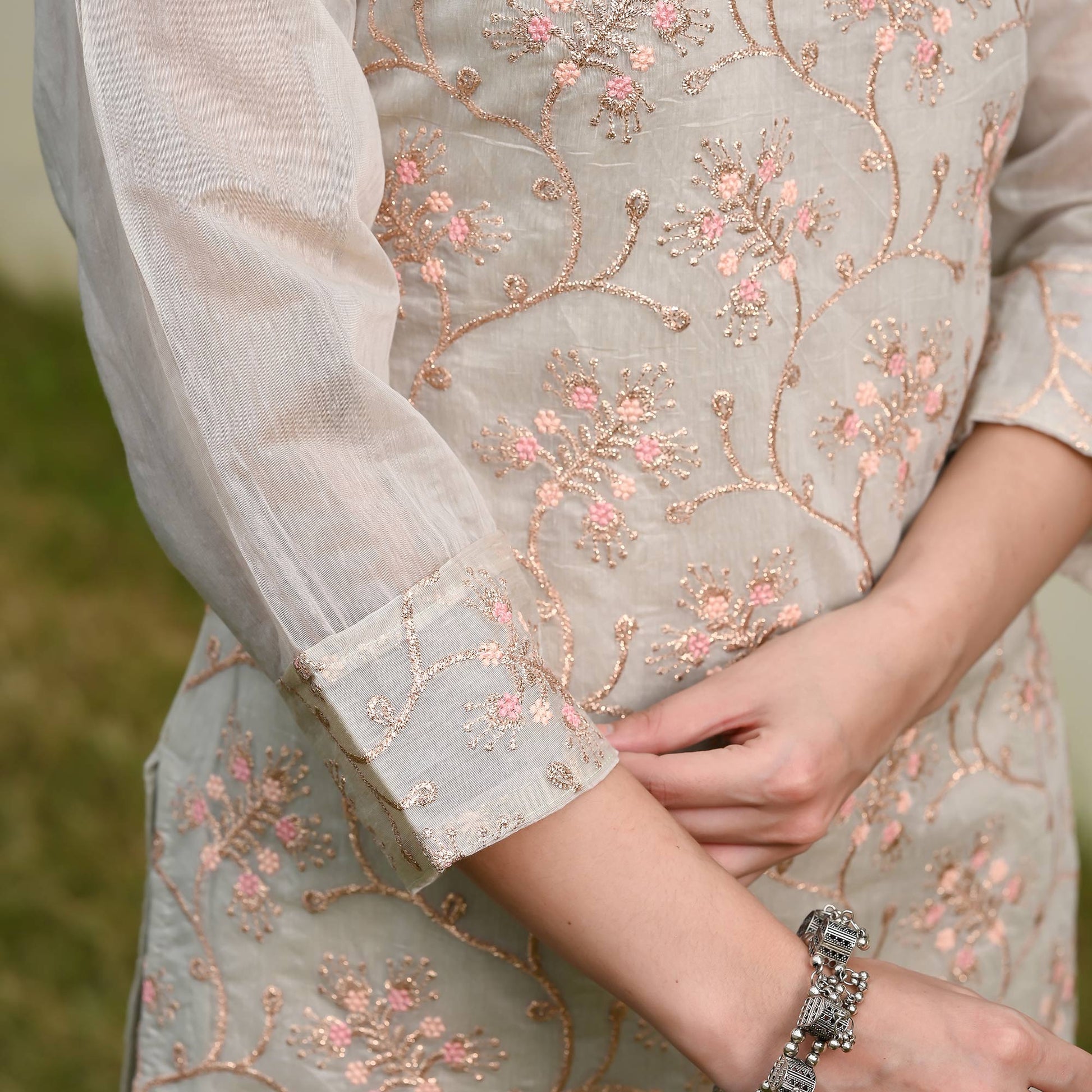 grey-floral-embroidered-chanderi-salwar-suit