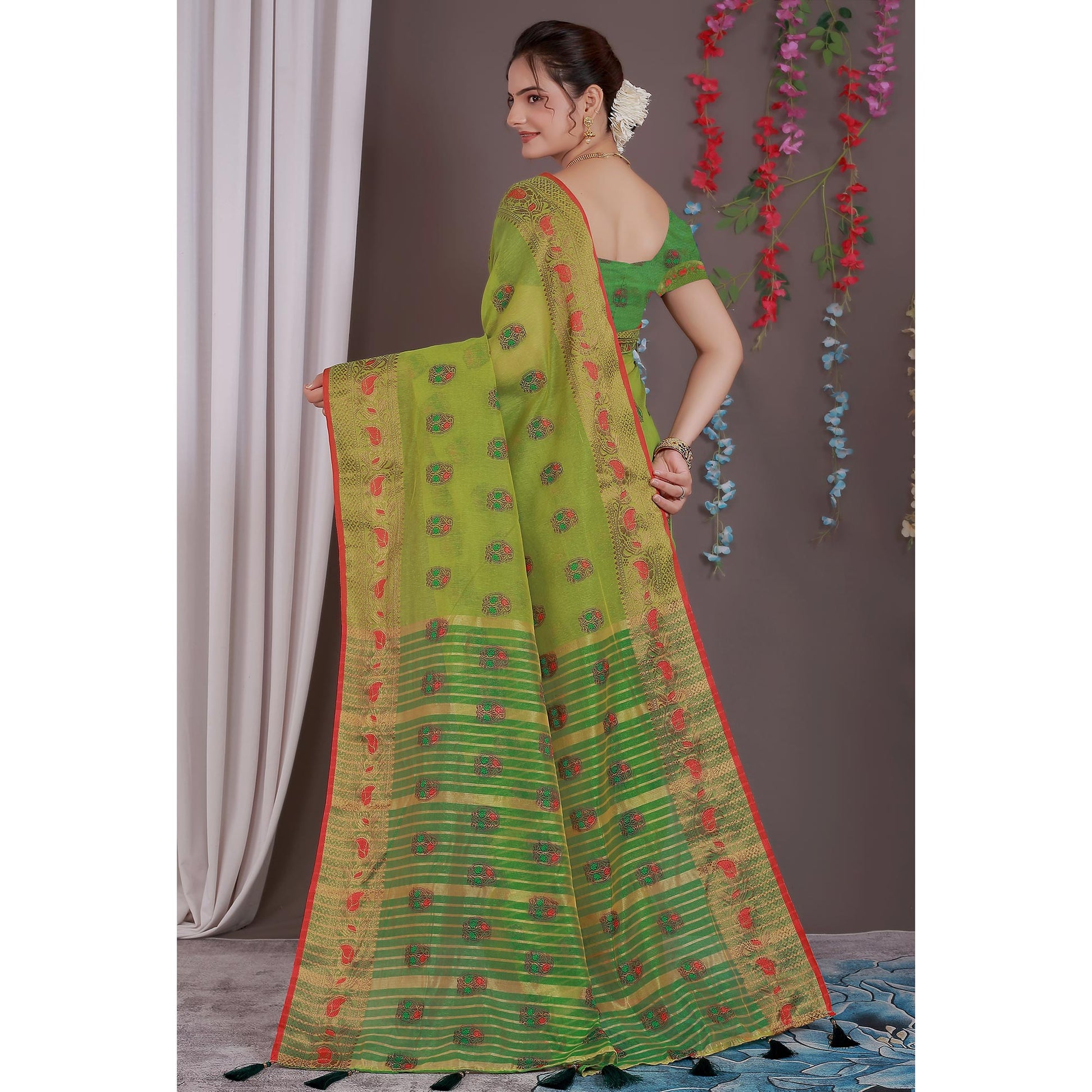 green-floral-woven-cotton-silk-saree-with-tassels-9