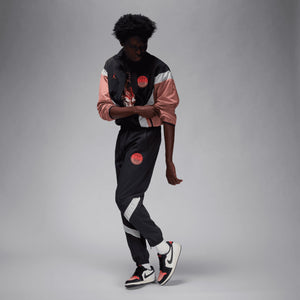 JORDAN | AIR JORDAN 1 RETRO LOW PARIS SAINT-GERMAIN { SAIL/OFF NOIR-INFRARED 23-PINK OXFORD