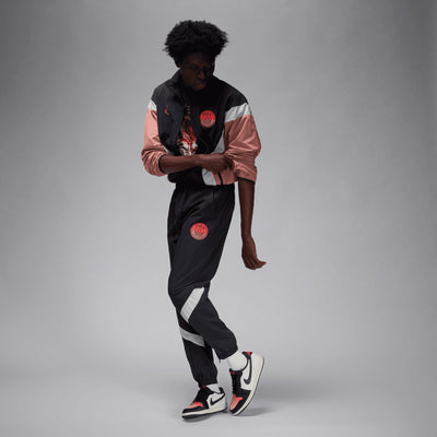 JORDAN | AIR JORDAN 1 RETRO LOW PARIS SAINT-GERMAIN { SAIL/OFF NOIR-INFRARED 23-PINK OXFORD