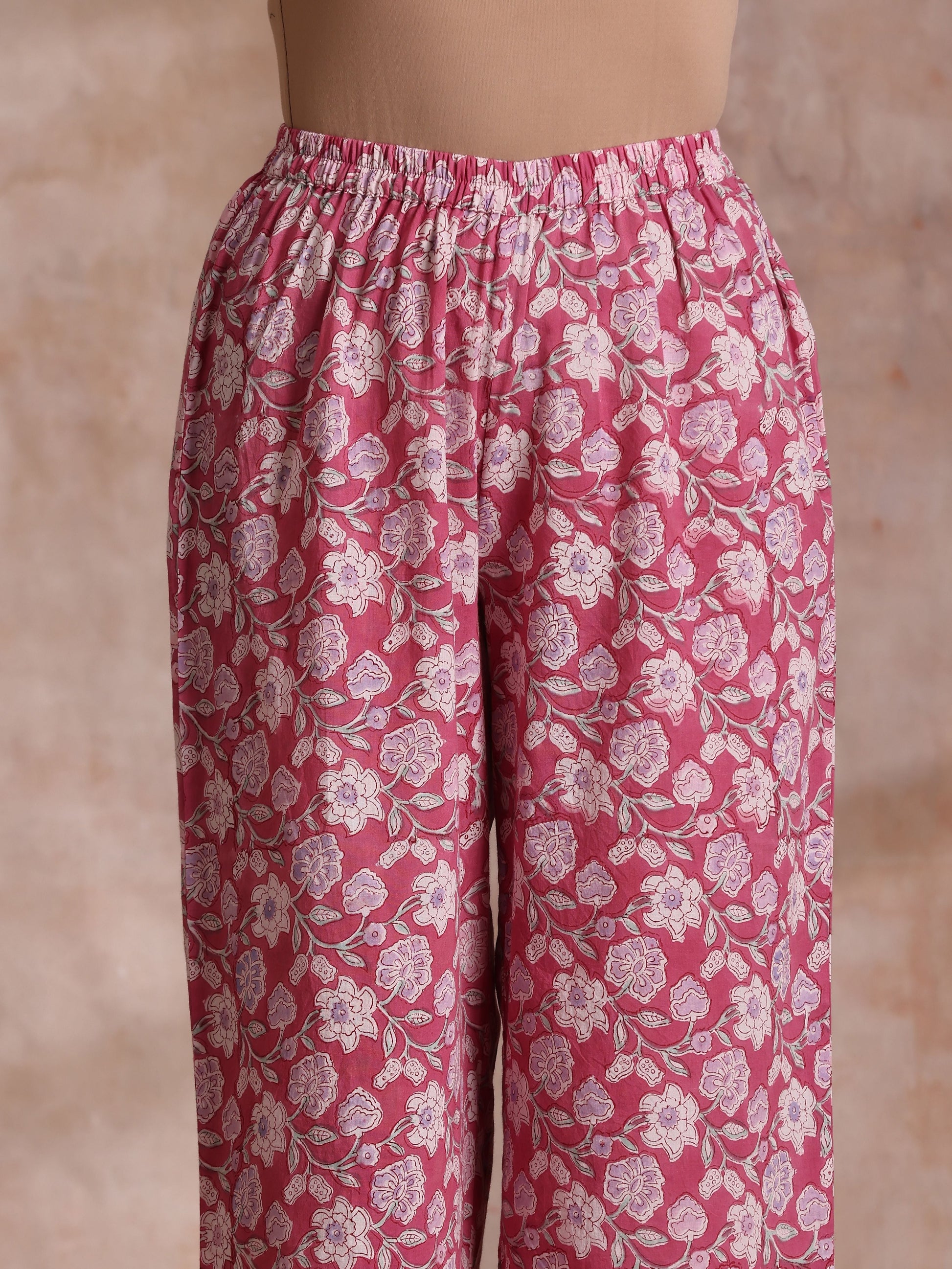 Pink Green Floral On White Block Print Cotton Slit Kurta Pant Set | Relove