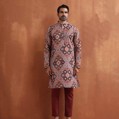 trueBrowns Men's Rust Geometric Printed Kurta