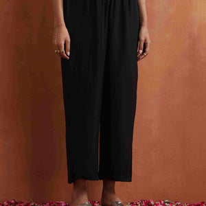 trueBrowns Black Print Straight Kurta Set