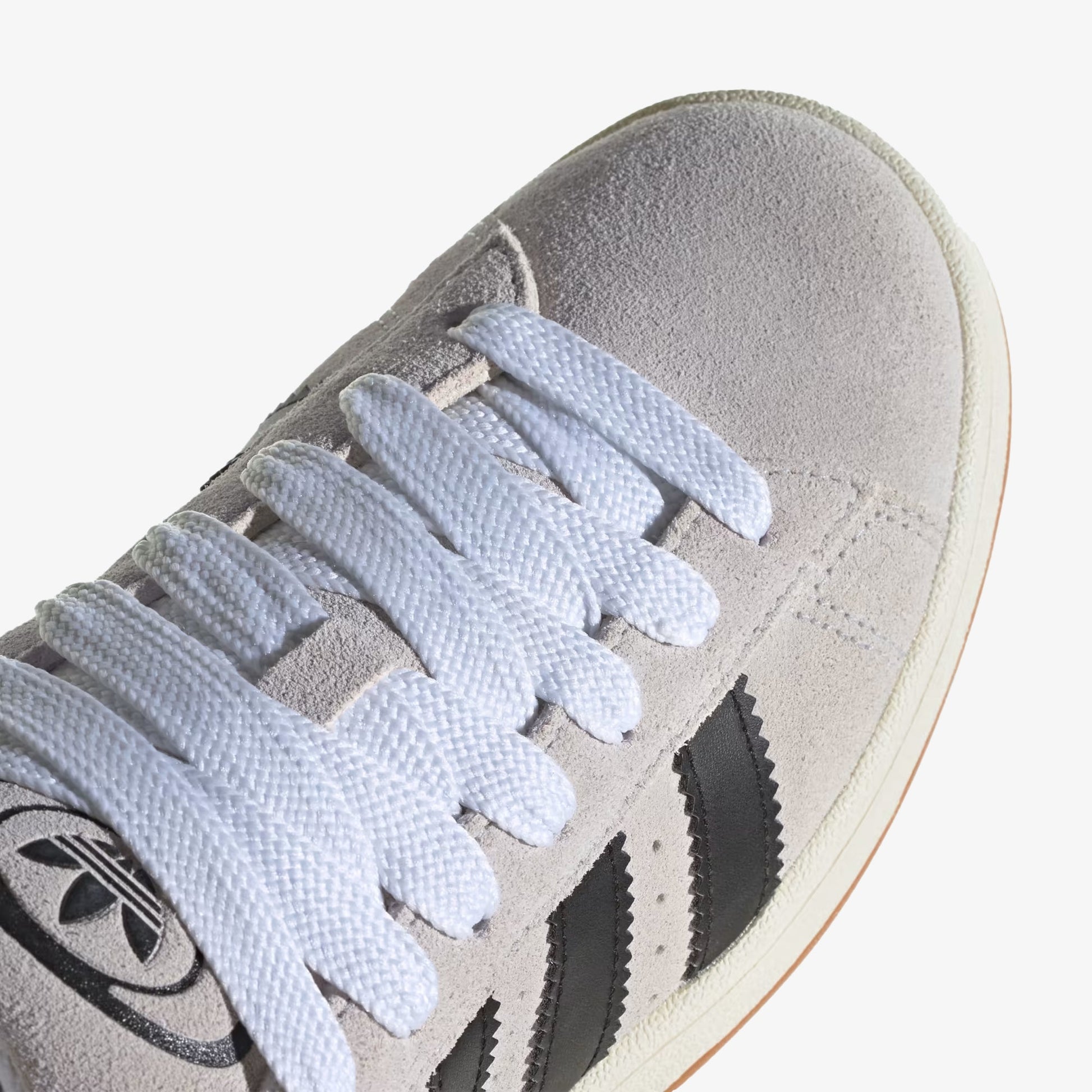 ADIDAS ORIGINALS | CAMPUS 00S { WHITE/CORE BLACK/OFF WHITE