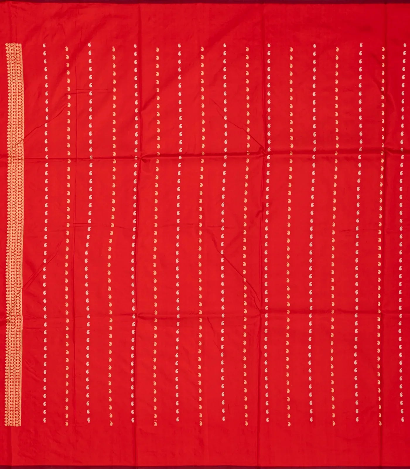 Red Handloom Banarasi Silk Saree With Floral Buttas