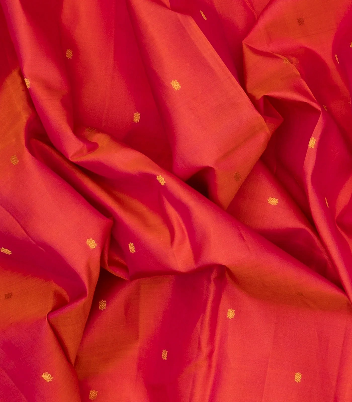 Red Handloom Kanchipuram Silk Saree With Zari Buttas