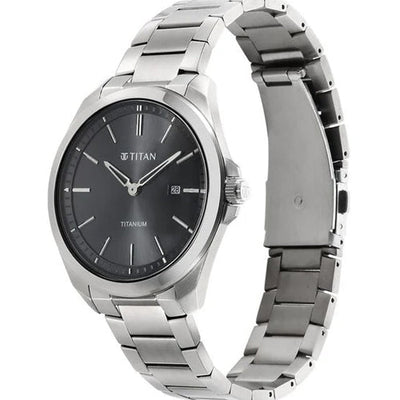 Titan Titanium Quartz Analog Black Dial Titanium Strap Watch for Men 32mm 90177TM03