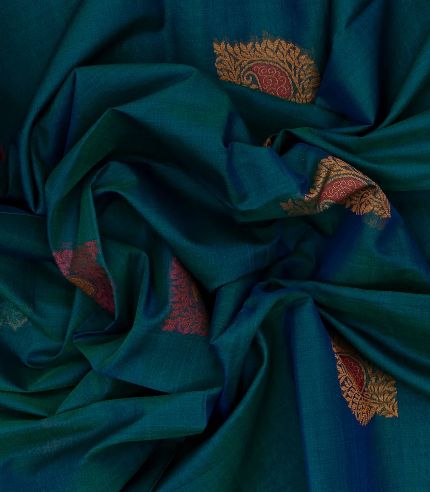 Teal Handloom Kora Silk Cotton Saree With Buttas & Hot Pink Pallu