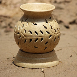ELECTRIC AROMA OIL DIFFUSER WITH ESSENTIAL OIL