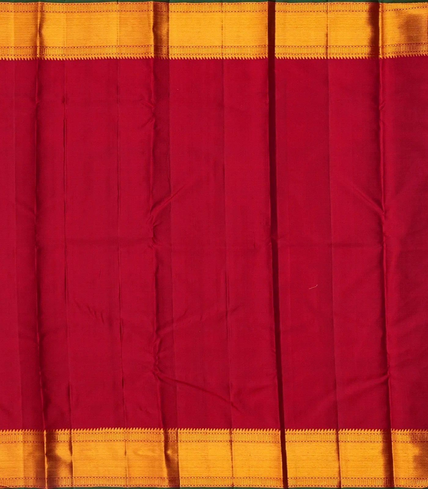 Crimson Handloom Kanchipuram Silk Saree With Jaal Motifs