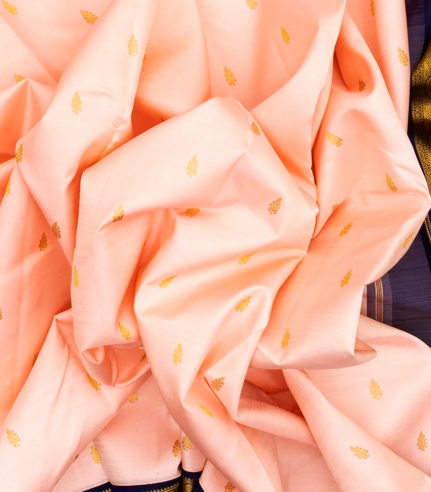 Baby Pink Handloom Kanchipuram Korvai Silk Saree With Contrast Border