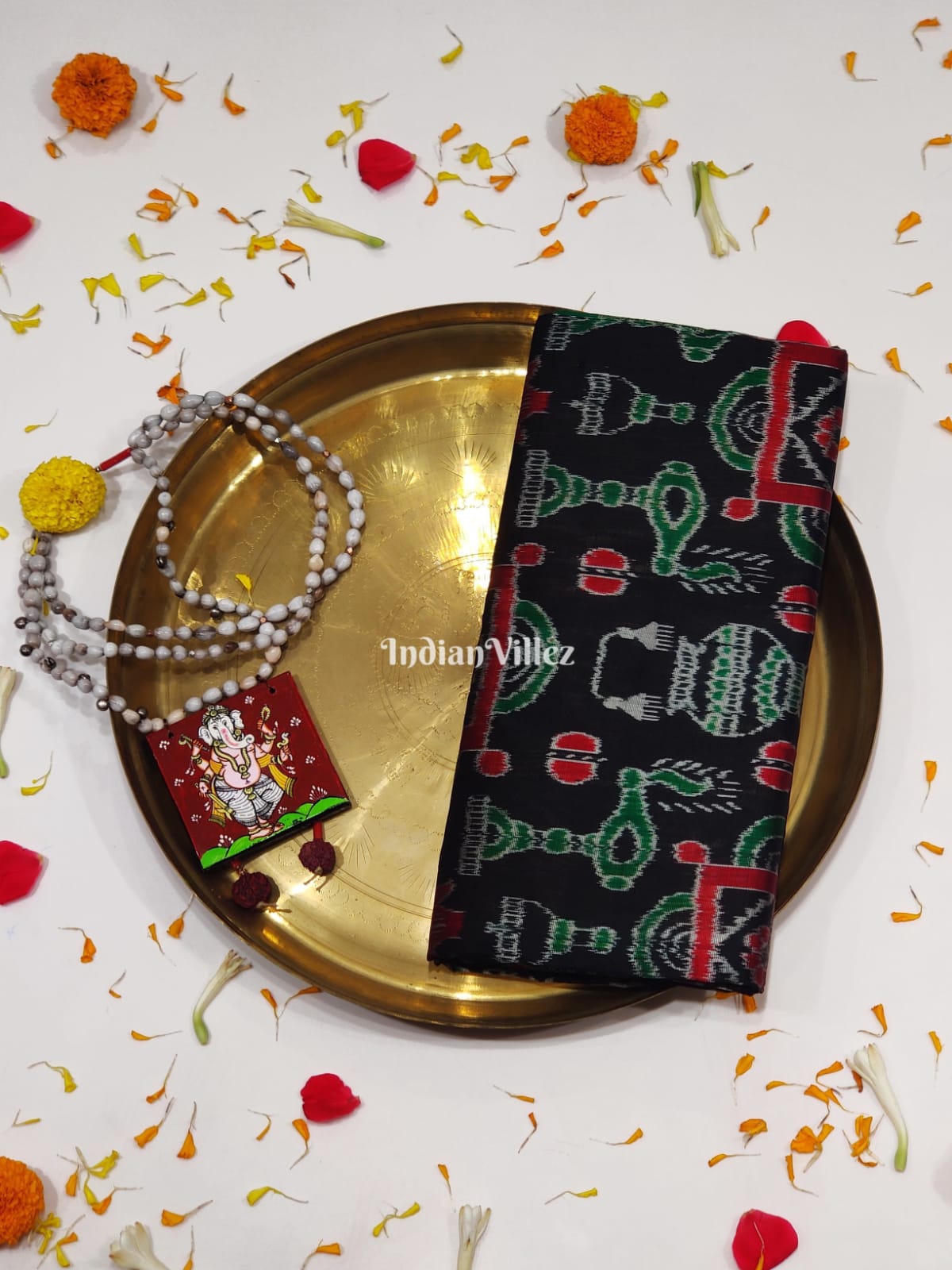 Black Green Kumbha Design With Patli Exclusive Sambalpuri Ikat Silk Saree