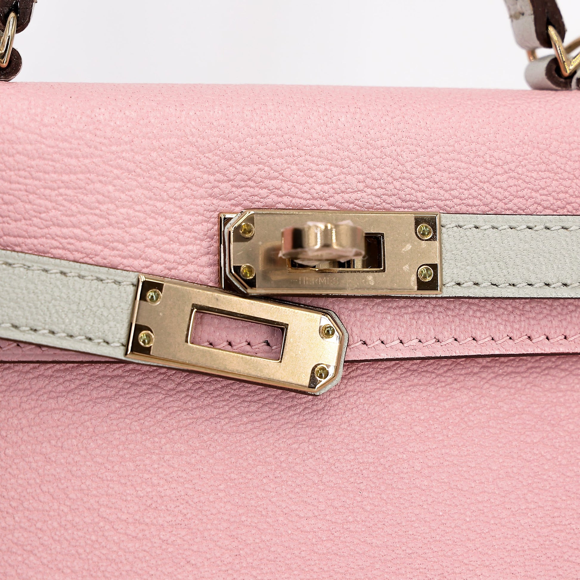 HERMÈS Mini Kelly II HSS Gris Perle Rose Sakura Chevre Permabrass hardware