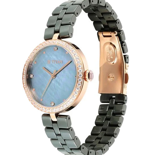 Titan Purple Ceramics Quartz Analog Mother of Pearl Dial Green Ceramic Strap Watch For Women 34mm 95215KC04