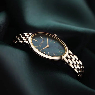 Titan Aura Quartz Analog Mother Of Pearl Dial Stainless Steel Strap Watch for Women 22mm 95246WM01