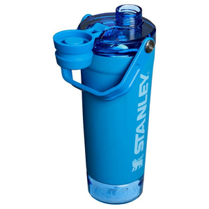 Stanley The Activate Shaker Bottle | 20 OZ Azure