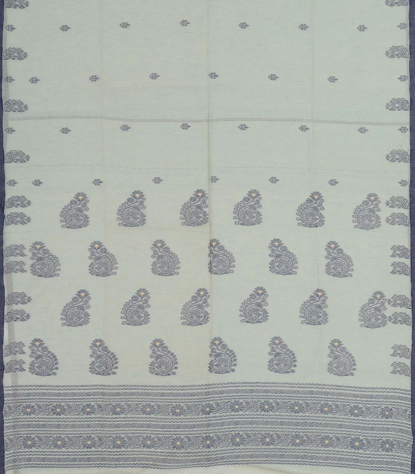 Light Blue Bengal Cotton Saree With Floral Motifs
