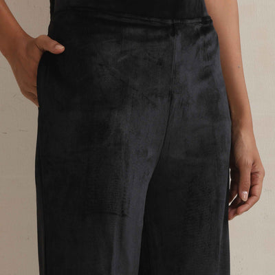 trueBrowns Black Velvet Floral Embroidered Kurta Pant Dupatta Set