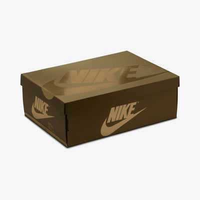 JORDAN | AIR JORDAN 1 RETRO HIGH OG { 