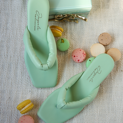 Wasabi Solid Flats