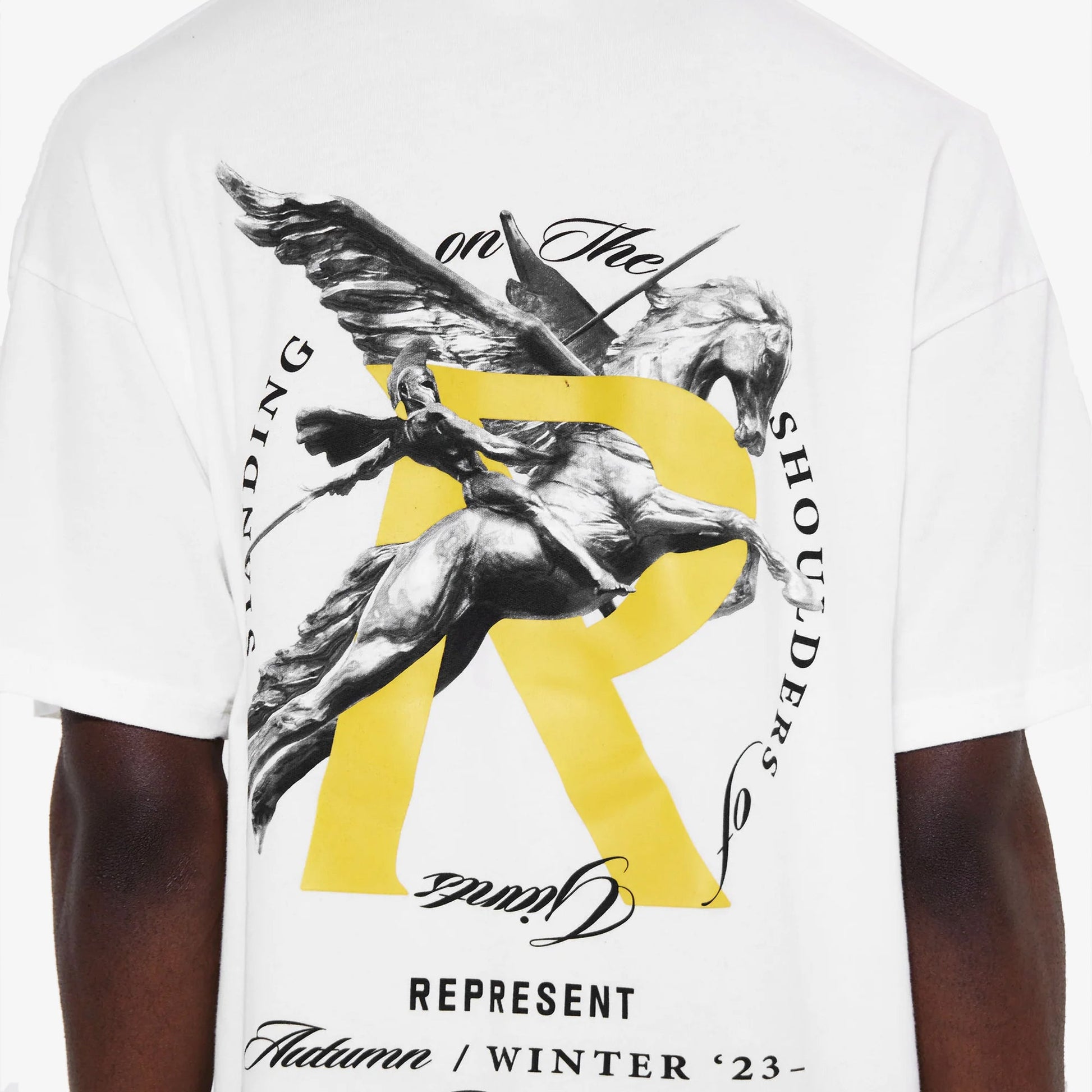 Represent | GIANTS T-SHIRT  { FLAT WHITE