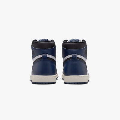 JORDAN | AIR JORDAN 1 RETRO HIGH OG { 