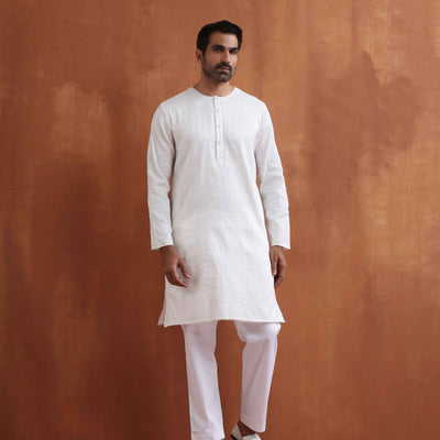 trueBrowns Men's Ivory Sequin Chanderi Kurta