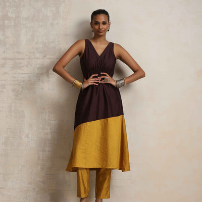 trueBrowns Cola Silk Kurta Set