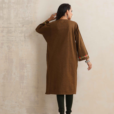 trueBrowns Brown Kashmiri Embroidered Woollen Phiran Kurta