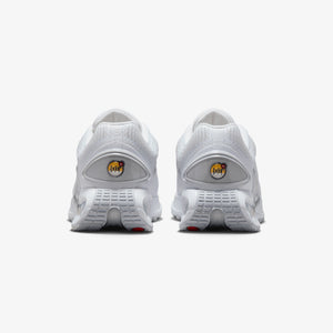 Nike | AIR MAX DN { WHITE/WHITE-WHITE-METALLIC SILVER