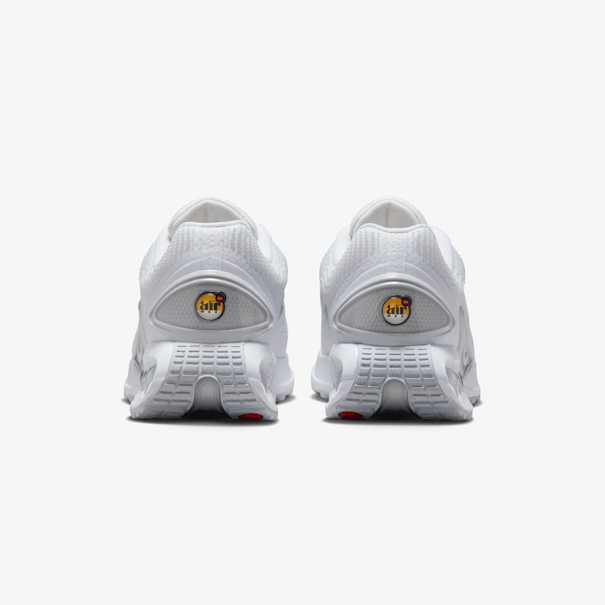 Nike | AIR MAX DN { WHITE/WHITE-WHITE-METALLIC SILVER
