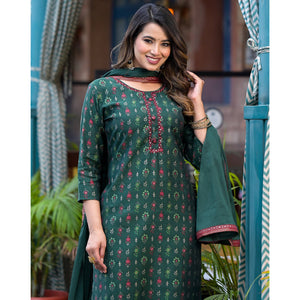 Bottle Green Floral Kantha Work Embroidered Chanderi Silk Salwar Suit