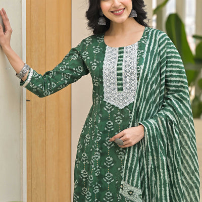 green-floral-printed-pure-cotton-anarkali-salwar-suit-1