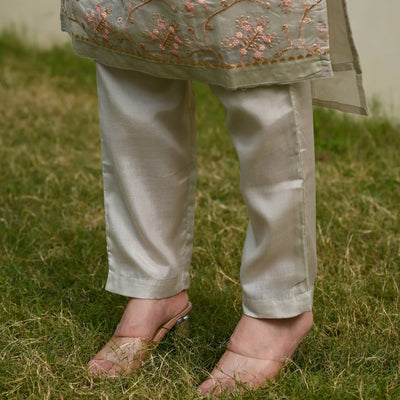 grey-floral-embroidered-chanderi-salwar-suit