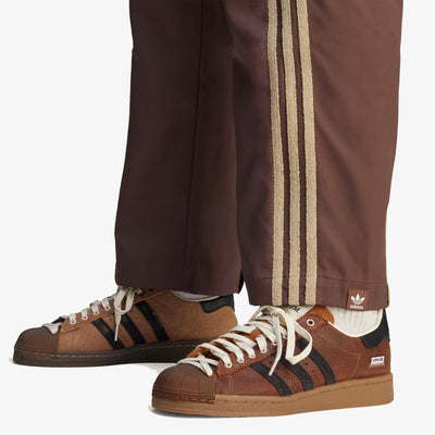 Adidas Originals | SONG FOR THE MUTE SPRING WOVEN PANTS { BROWN